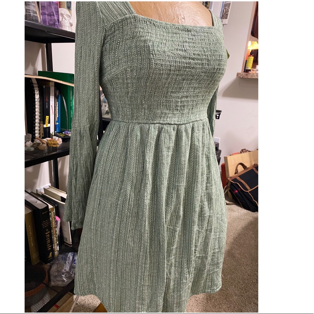 Bell-sleeve Cottage-core sundress